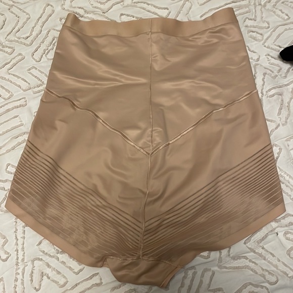 M&S Define firm control brief shape wear panty - Picture 5 of 5